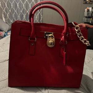 Michael kors extra large red bag with key and lock